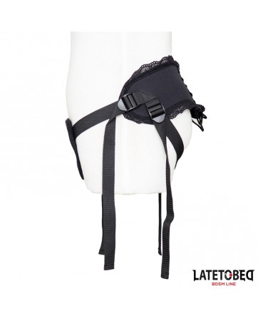 Arnes Strap On Encaje con Anillo Silicona Ajustable