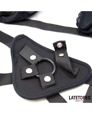 Arnes Strap On Encaje con Anillo Silicona Ajustable