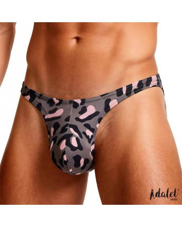 John Tanga Tiro Bajo Leopardo