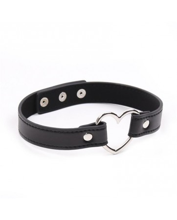 Collar con Aro en Forma de...